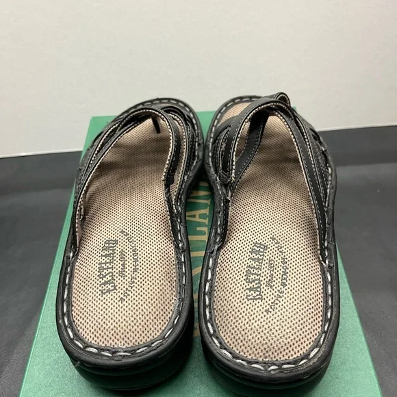 Woman’s Eastland sandals - Size 6 - Brand new in box - Picture 6 of 7